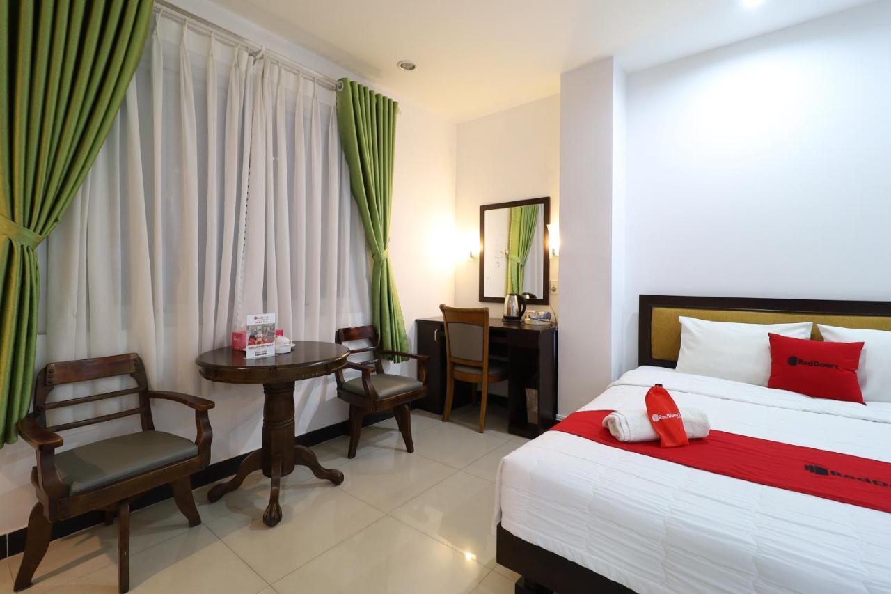Reddoorz Saigon Modern 2 Ba Vi 3* TP. Hồ Chí Minh