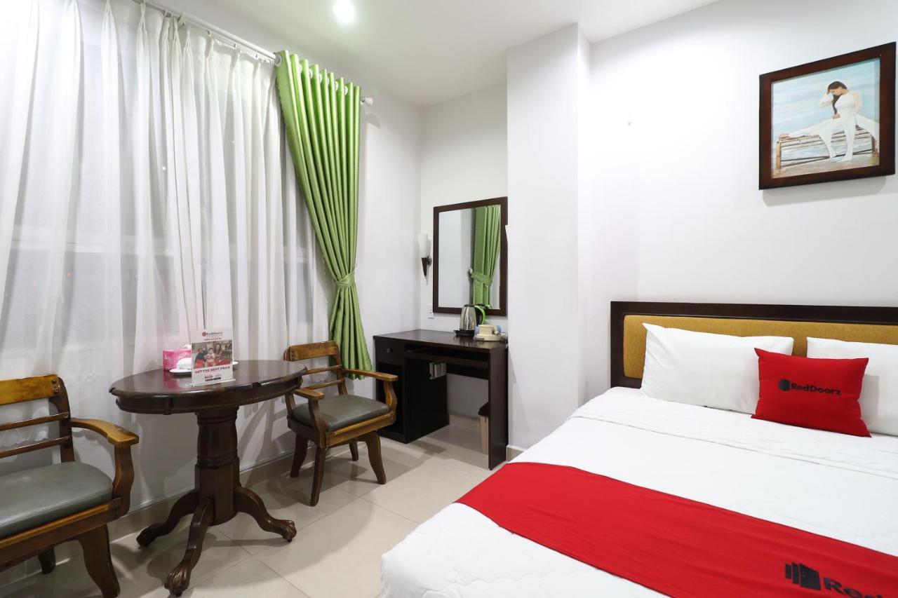 Khách sạn Reddoorz Saigon Modern 2 Ba Vi TP. Hồ Chí Minh