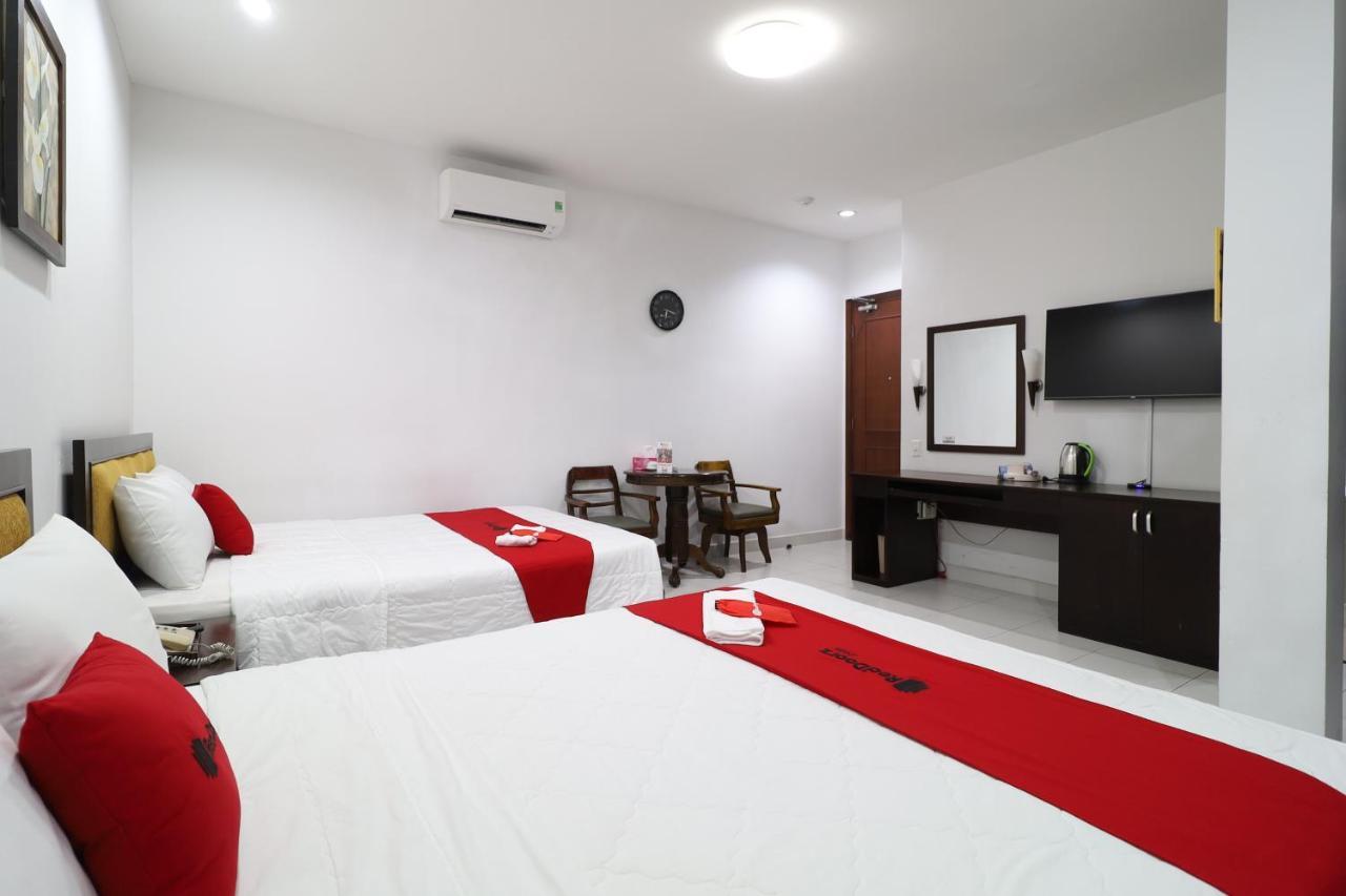 Khách sạn Reddoorz Saigon Modern 2 Ba Vi
